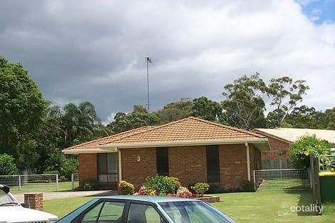 3 Violet Ct, Miami, QLD 4220