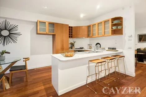 Property photo of 273 Canterbury Road St Kilda West VIC 3182