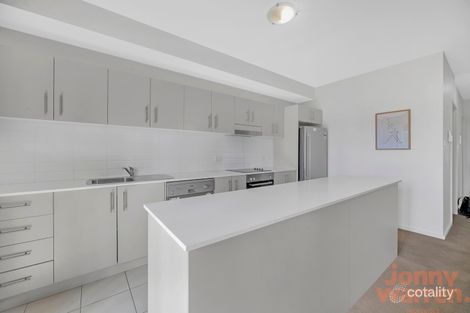 Property photo of 2/1 Gungahlin Place Gungahlin ACT 2912