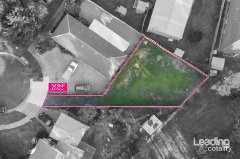 16a Winged Foot Ct, Sunbury, VIC 3429