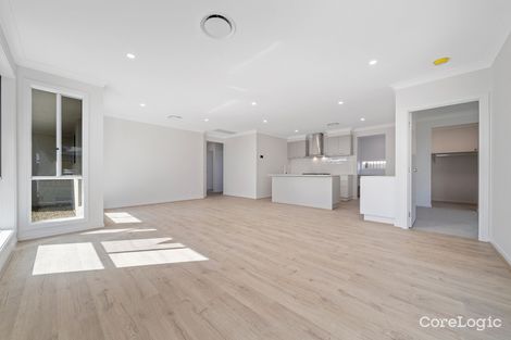 Property photo of 30 Macquarie Street Coomera QLD 4209