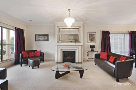 Property photo of 26 Jaserfold Street Balwyn North VIC 3104