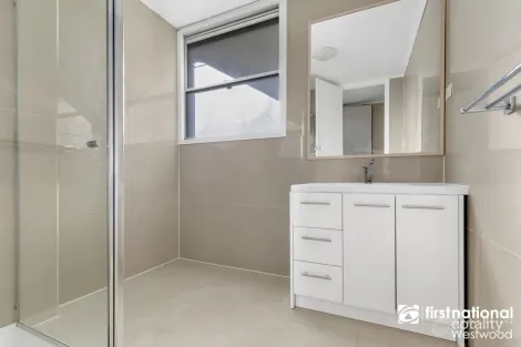 Property photo of 1 Muirhead Crescent Werribee VIC 3030