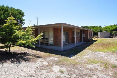 80-82 Atherton Dr, Venus Bay, VIC 3956