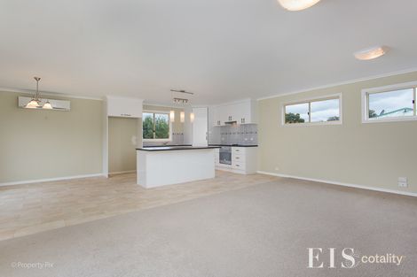 Property photo of 3/104-106 Willowbend Road Kingston TAS 7050