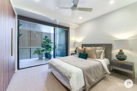 Property photo of 203/14 Helen Street Teneriffe QLD 4005