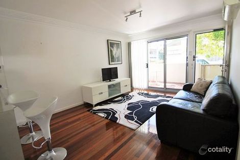 Property photo of 1/27 Salstone Street Kangaroo Point QLD 4169