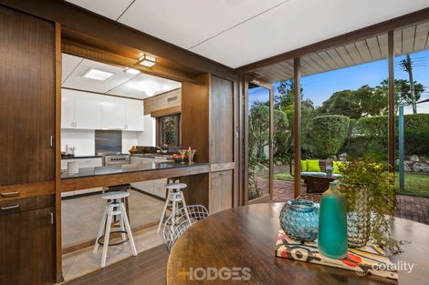 Property photo of 18 Sunset Avenue Beaumaris VIC 3193
