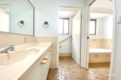 Property photo of 5 Tenth Avenue Budgewoi NSW 2262