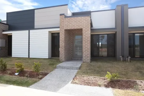 8 Torrens Pkwy, South Ripley, QLD 4306