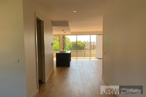 Property photo of 11 Bicton Street Mount Waverley VIC 3149