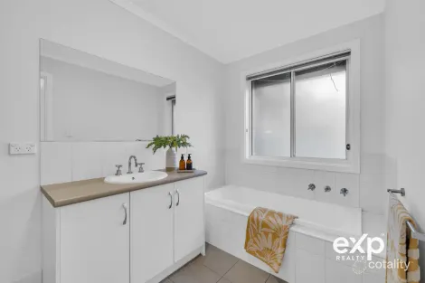 Property photo of 65 Field Street Parafield Gardens SA 5107