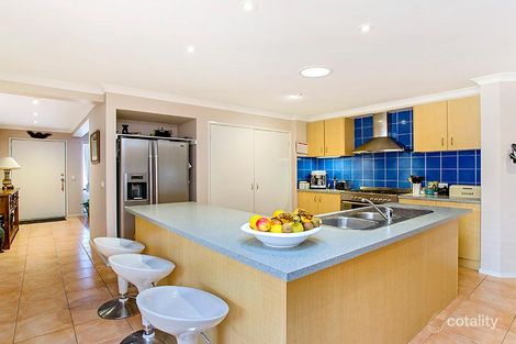 Property photo of 5 Ridgeway Melton West VIC 3337