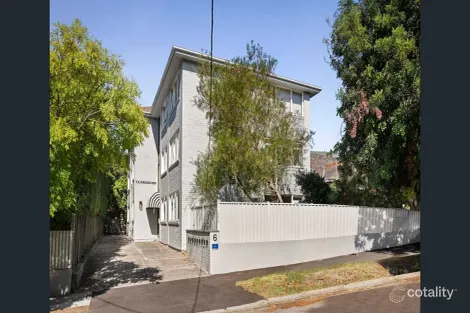 9/6 Closeburn Ave, Prahran, VIC 3181