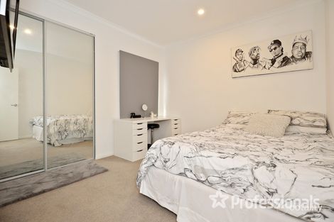 Property photo of 1/3 Dover Court Marangaroo WA 6064