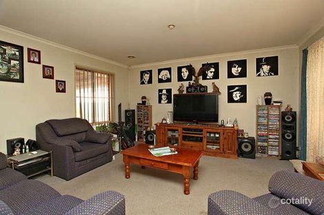 Property photo of 13 Boyle Terrace Burnside VIC 3023