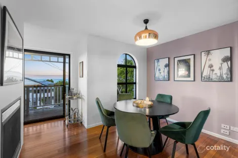 Property photo of 59A Carlton Terrace Wynnum QLD 4178