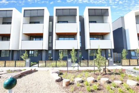 Property photo of 11 Celeste Walk Clayton South VIC 3169