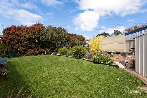 Property photo of 13 Handcock Crescent Macgregor ACT 2615