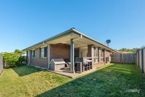 Property photo of 34 Oxford Street Pimpama QLD 4209