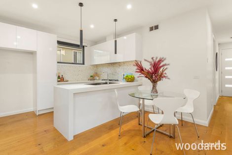 Property photo of 1/26 Greendale Road Doncaster East VIC 3109