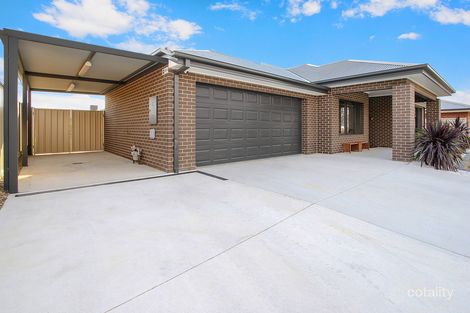 Property photo of 11 McDougall Grove Wodonga VIC 3690