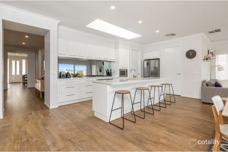 Property photo of 23 Marong Avenue Eynesbury VIC 3338