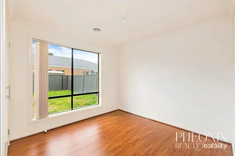 Property photo of 18 Baratta Road Tarneit VIC 3029
