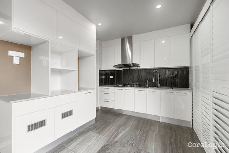 Property photo of 19 Dinnigan Crescent Durack QLD 4077