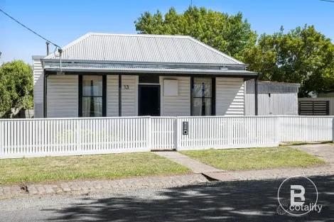 13 Beaufort Cres, Ballarat Central, VIC 3350