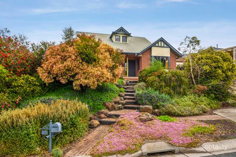 Property photo of 1 Greenhill Court Sunbury VIC 3429