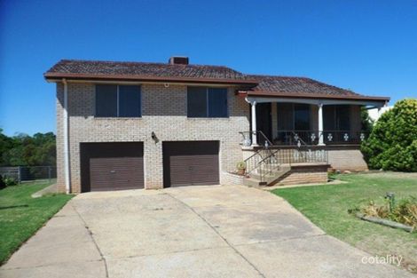 5 Duffey Ave, Cowra, NSW 2794