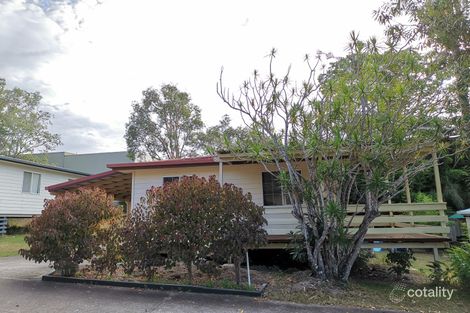 8 Woodlands Dr, Stapylton, QLD 4207