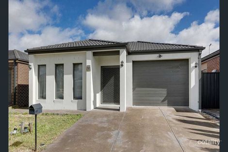 Property photo of 75 Penhall Drive Craigieburn VIC 3064