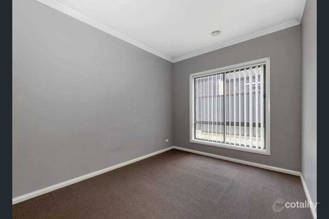 Property photo of 75 Penhall Drive Craigieburn VIC 3064