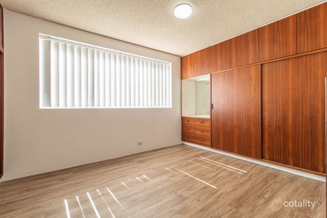 Property photo of 12/4 Marine Parade Southport QLD 4215