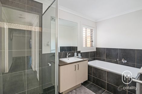 Property photo of 23 Holly Drive Wallan VIC 3756
