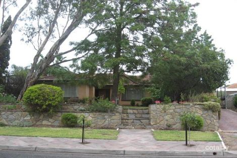 9 Sherwood Dr, Redwood Park, SA 5097