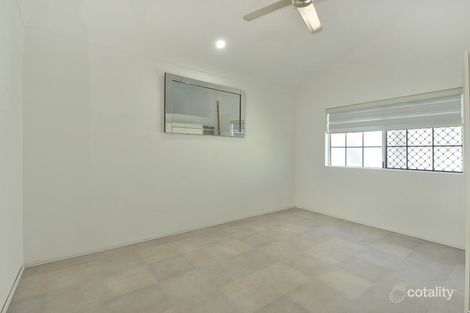 Property photo of 6/485 McCoombe Street Mooroobool QLD 4870