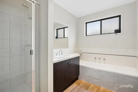 Property photo of 85 Osborne Street Flora Hill VIC 3550