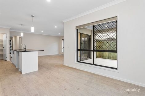 Property photo of 1 Penderyn Street Doolandella QLD 4077