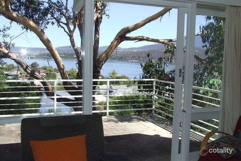 Property photo of 184A Derwent Avenue Lindisfarne TAS 7015