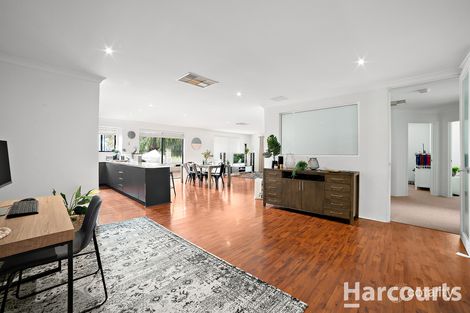 Property photo of 19 Sail Avenue Wannanup WA 6210