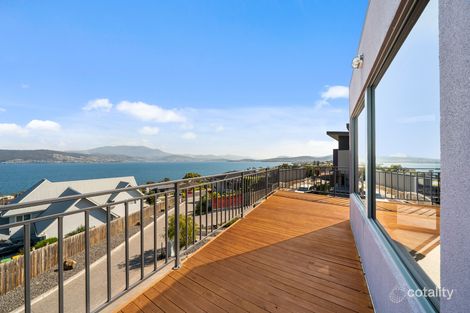 Property photo of 2/682 Oceana Drive Tranmere TAS 7018