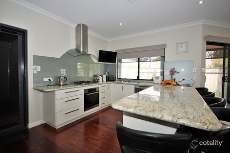 Property photo of 18 Albert Road Bunbury WA 6230
