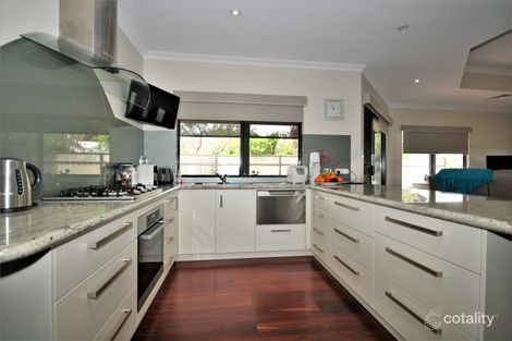 Property photo of 18 Albert Road Bunbury WA 6230