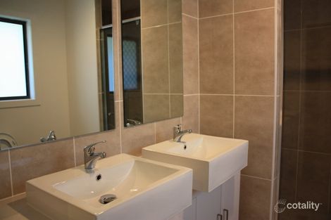 Property photo of 6 Mac Close Oxenford QLD 4210