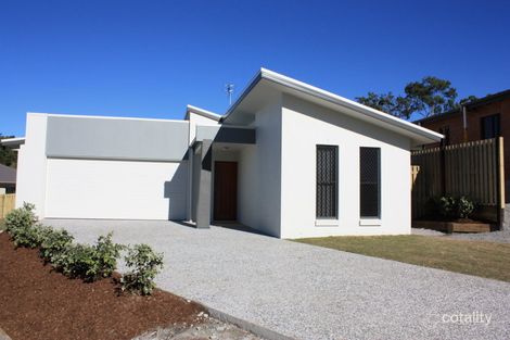 6 Mac Cl, Oxenford, QLD 4210