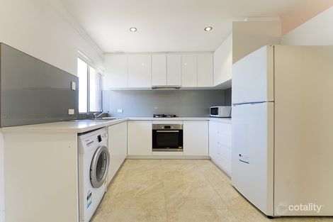 7/18 Woodlands St, Woodlands, WA 6018