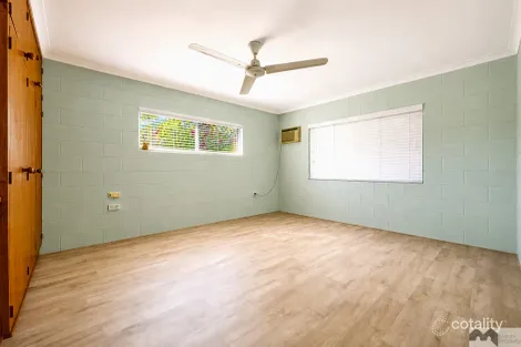 Property photo of 34 Mulligan Street Manoora QLD 4870